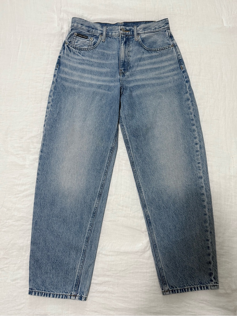 Calvin Klein 90s Loose Tapered Jeans High Rise Light Wash Size 28